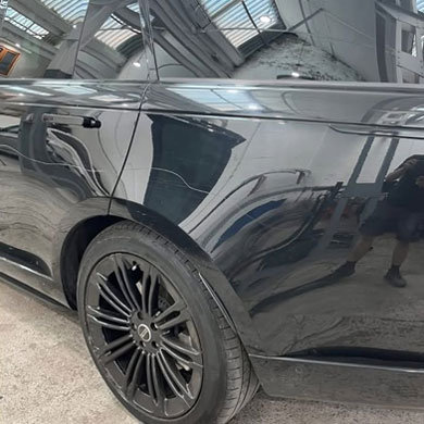 Range Rover full side repair and paint